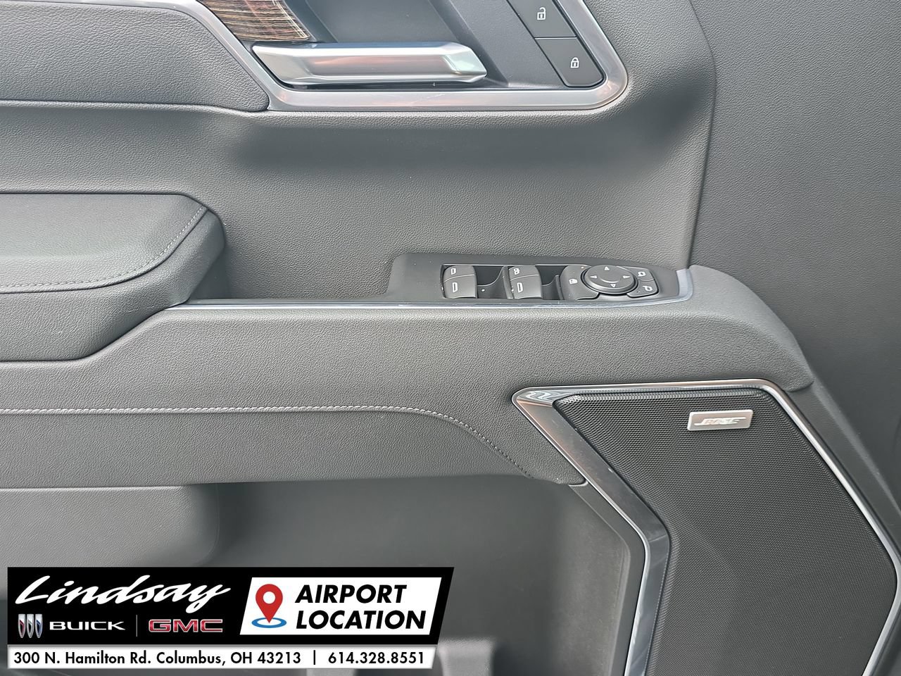 New 2026 GMC Sierra 1500 Elevation w/ Elevation Premium Package AWD/4WD image 23