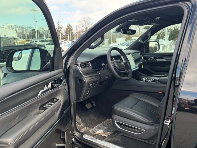 New 2026 Jeep Grand Wagoneer Summit AWD/4WD image 14