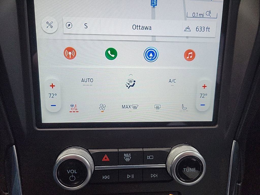 Used 2021 Ford Edge Titanium w/ Equipment Group 301A image 23