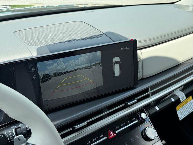New 2026 Hyundai Santa Fe SEL FWD image 32