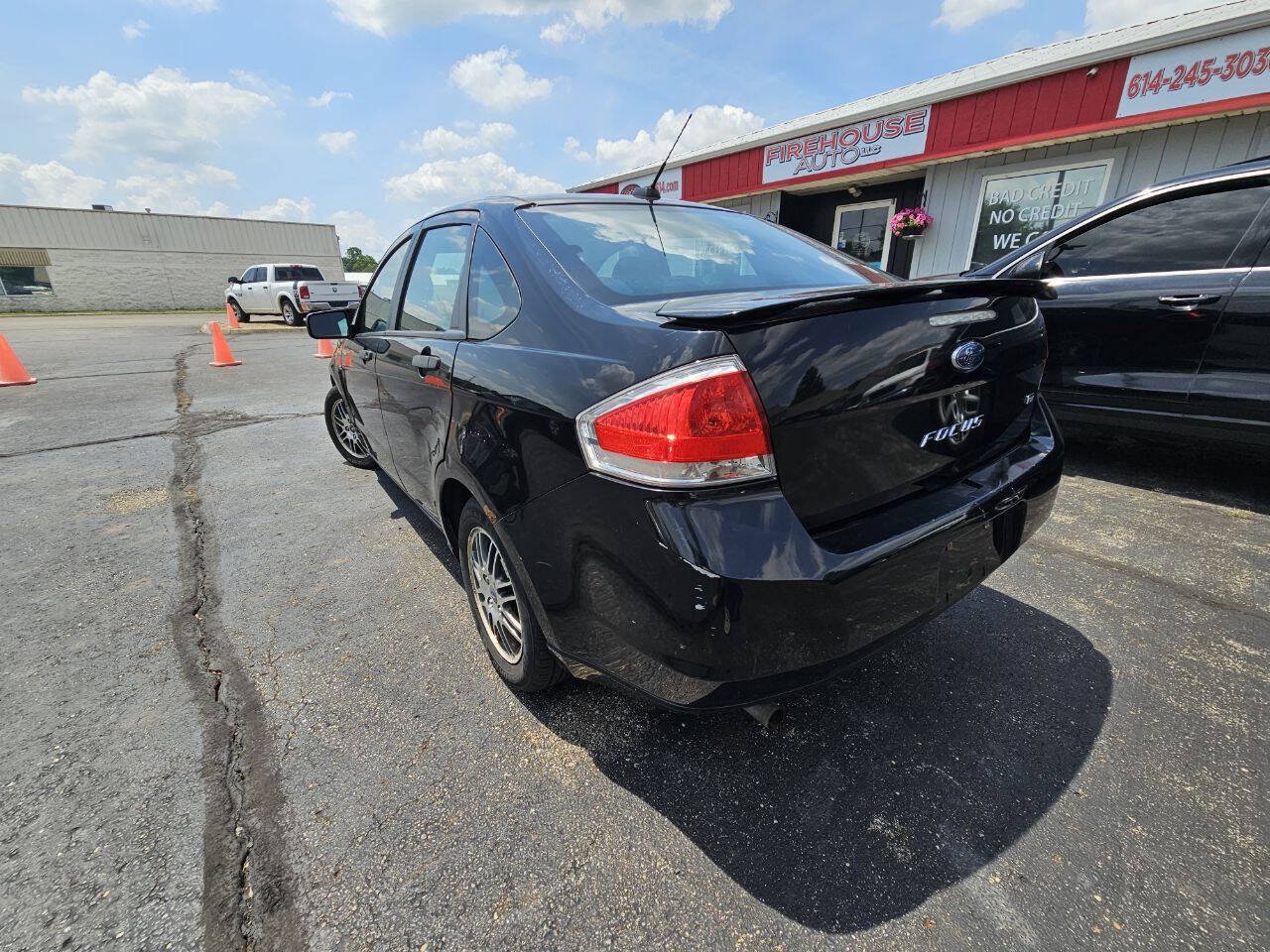 Used 2011 Ford Focus SE w/ 201A Rapid Spec Order Code FWD image 7