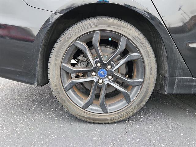 Used 2020 Ford Fusion SE w/ Equipment Group 151A image 27