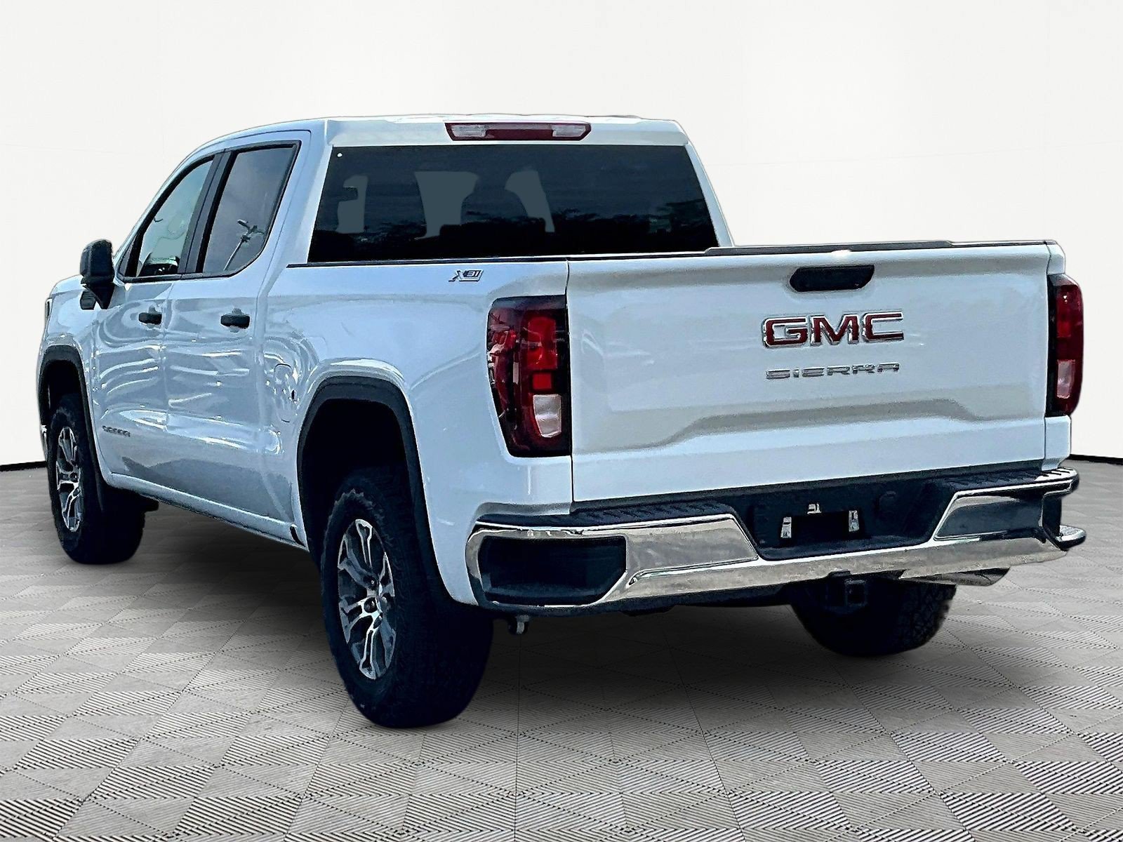 New 2026 GMC Sierra 1500 Pro w/ Pro Value Package AWD/4WD image 4