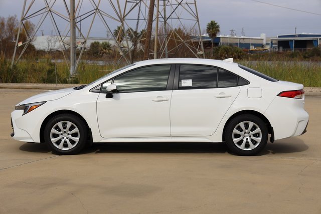 New 2026 Toyota Corolla LE image 5