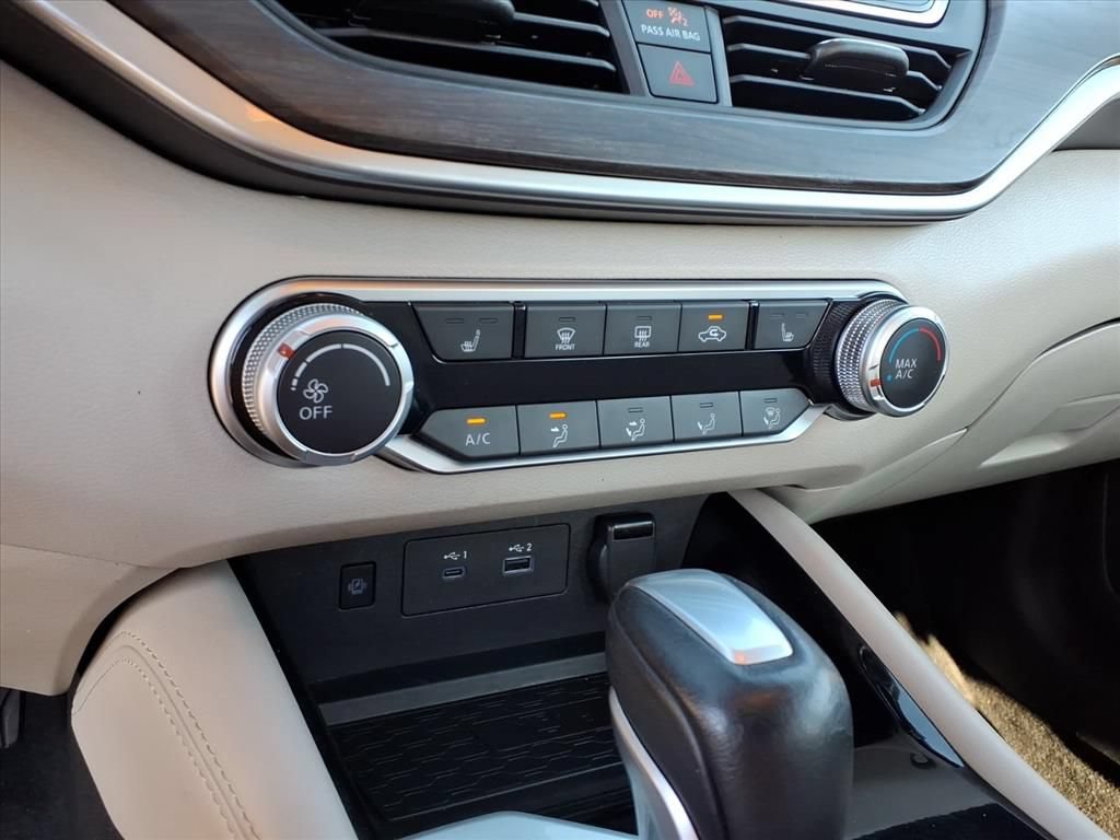 Used 2023 Nissan Altima 2.5 SV w/ SV Premium Package FWD image 12