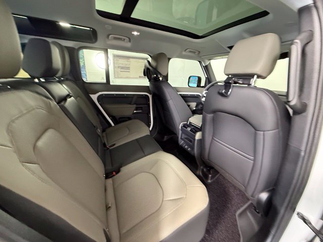 New 2026 Land Rover Defender 110 S AWD/4WD image 38