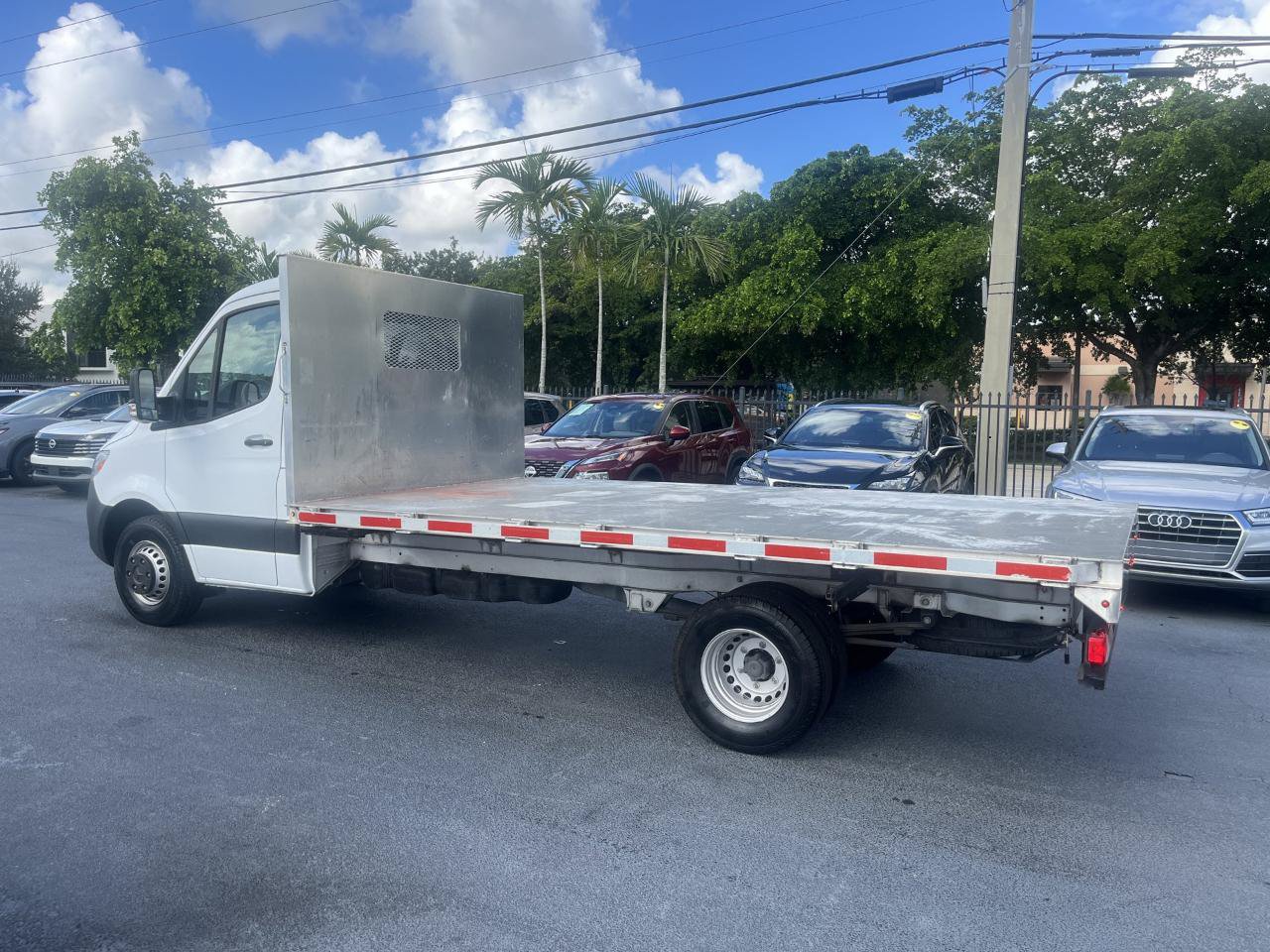 Used 2023 Mercedes-Benz Sprinter 4500 image 4