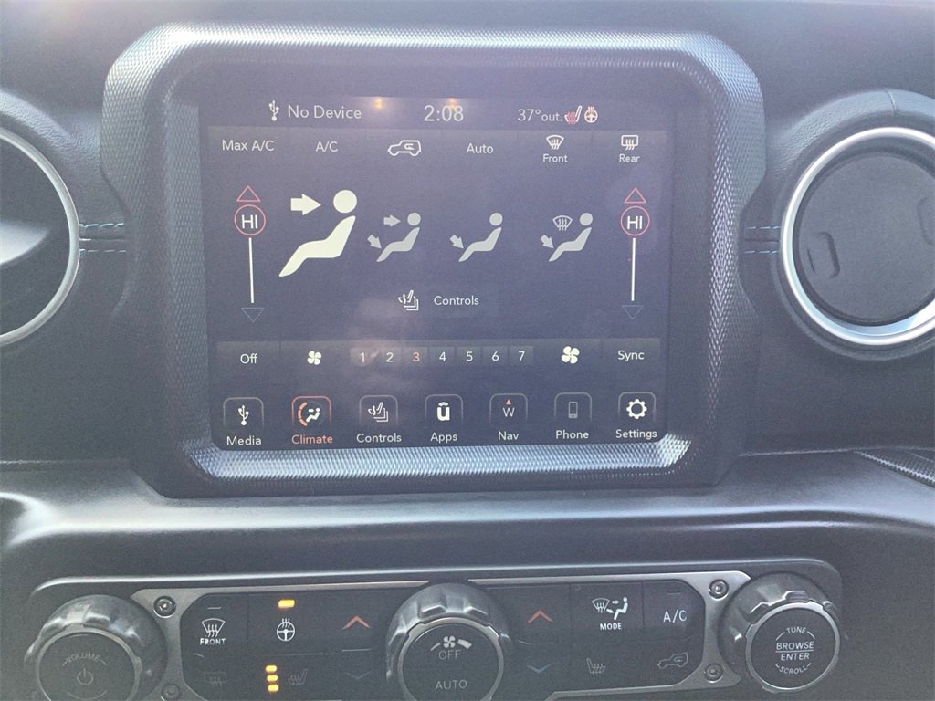 Used 2022 Jeep Wrangler Unlimited Rubicon 4xe w/ Cold Weather Group image 16