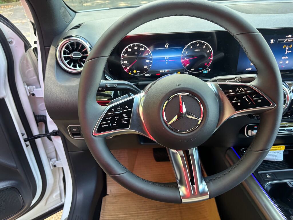 New 2026 Mercedes-Benz GLA 250 4MATIC image 18