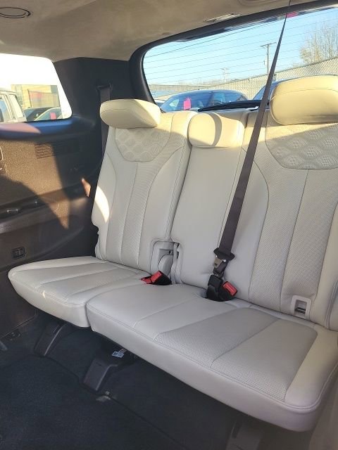 Used 2021 Hyundai Palisade Calligraphy image 13