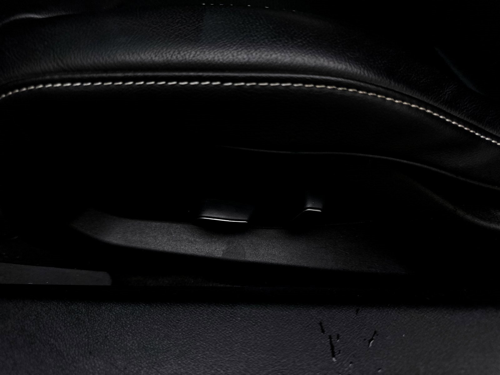 Used 2020 Chevrolet Corvette Stingray Coupe w/ 1LT image 19