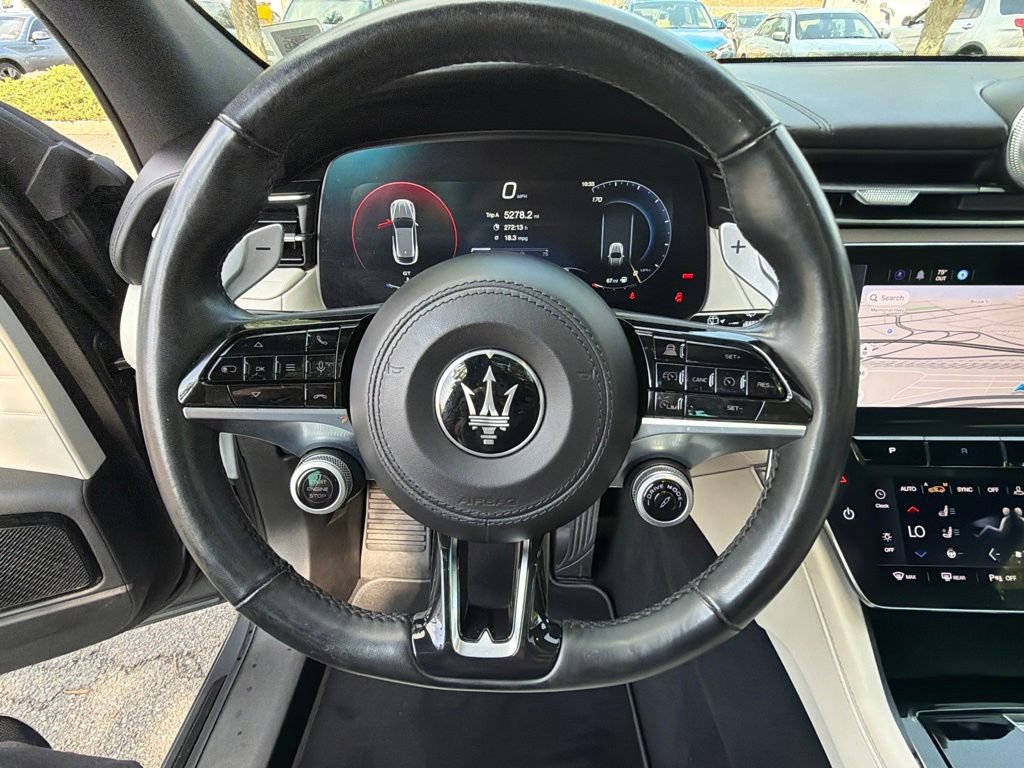 Used 2023 Maserati Grecale Modena AWD/4WD image 12