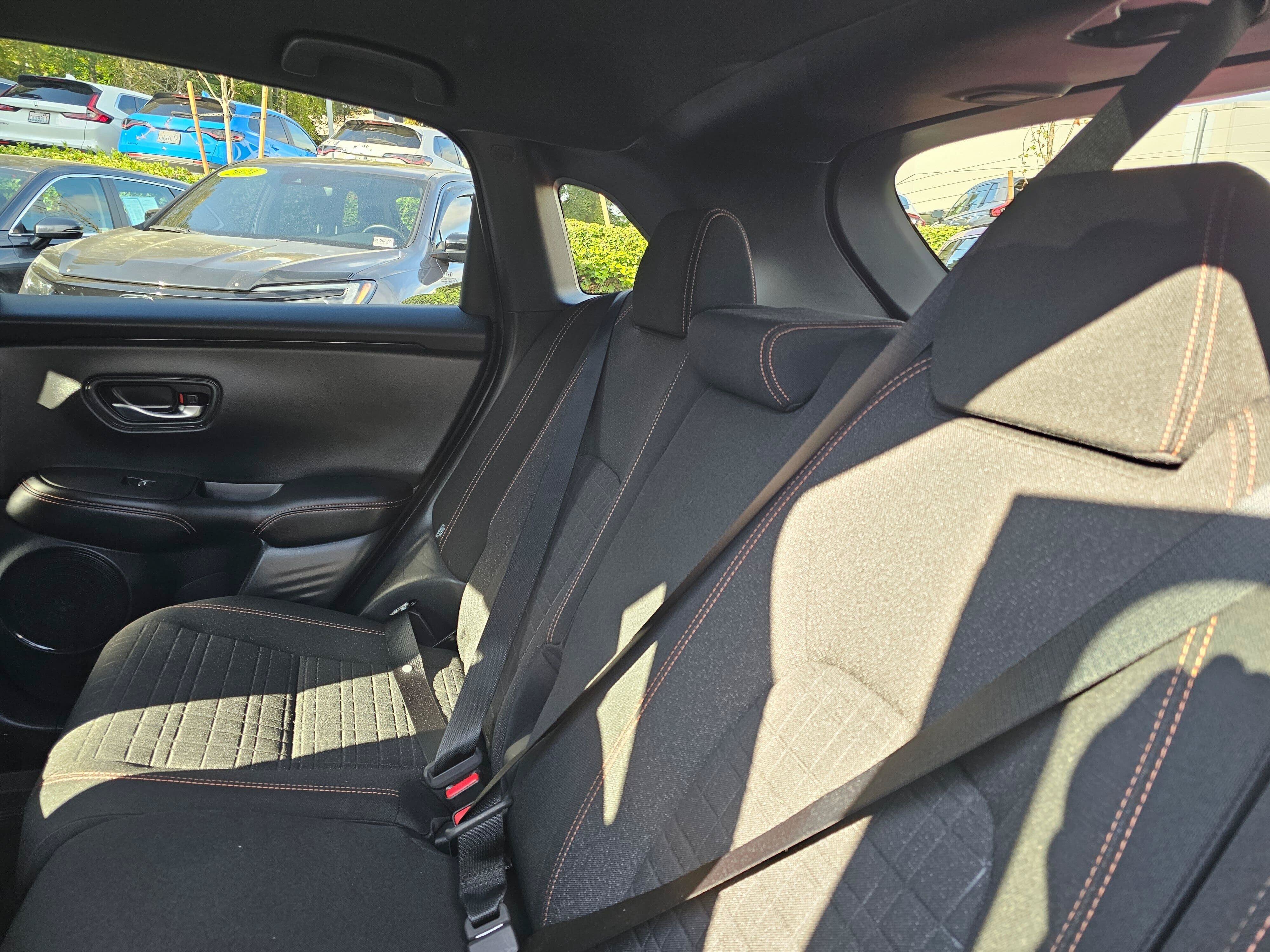 Certified 2025 Honda HR-V Sport image 22
