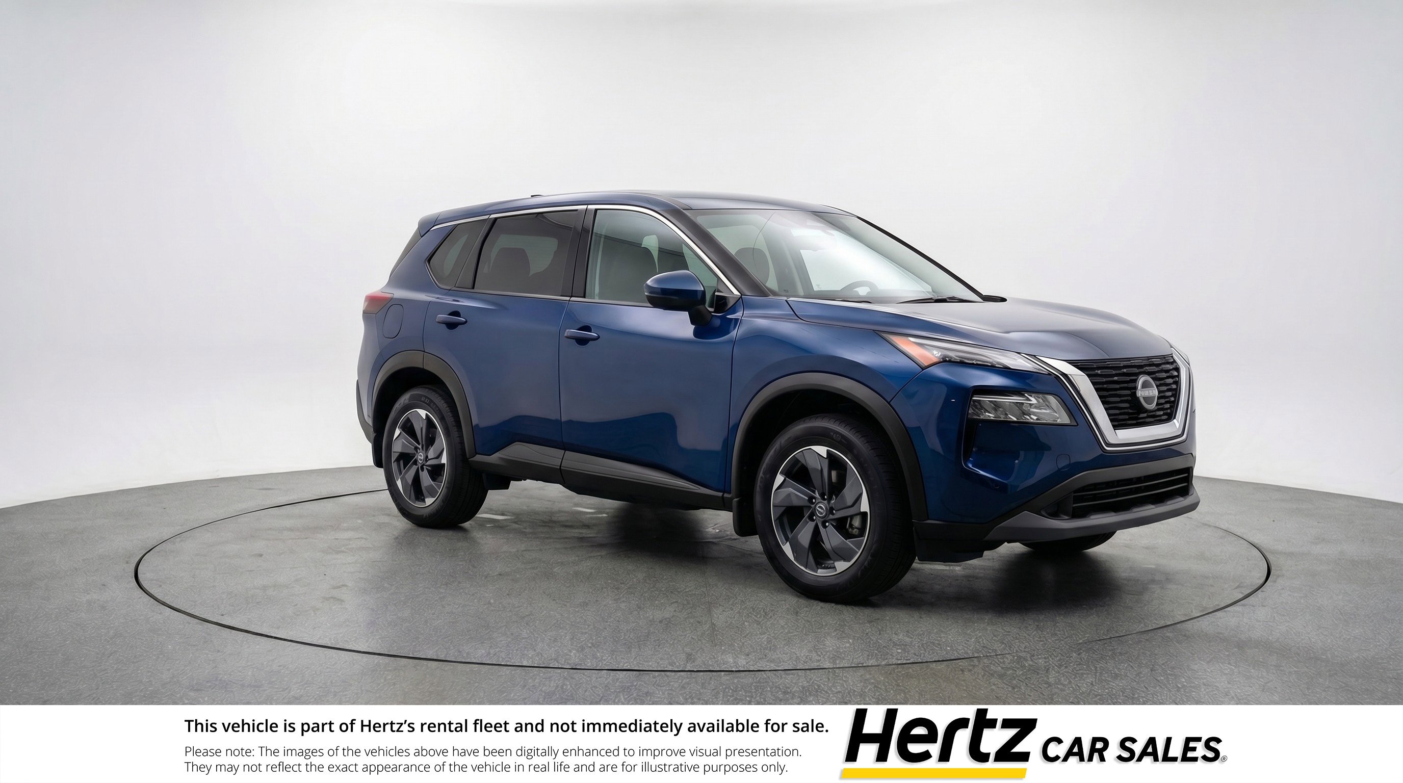 Used 2025 Nissan Rogue SV image 1