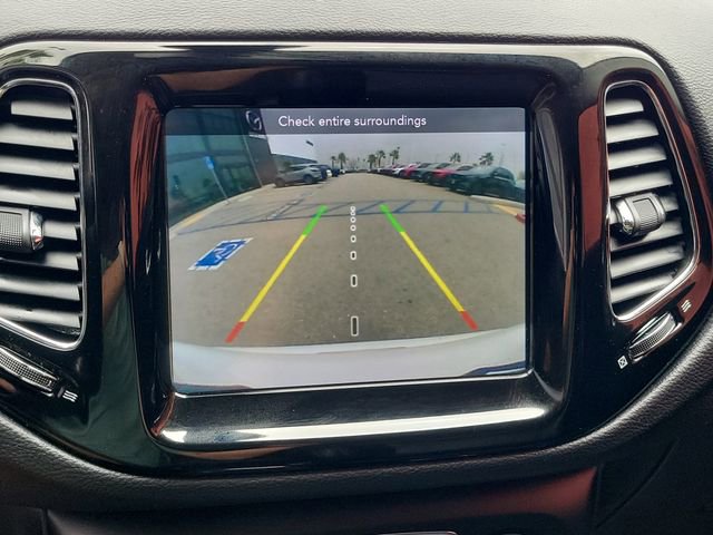 Used 2019 Jeep Compass Limited FWD image 12
