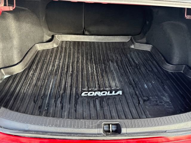 Used 2021 Toyota Corolla LE image 43