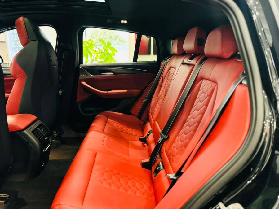 Used 2023 BMW X4 M image 18