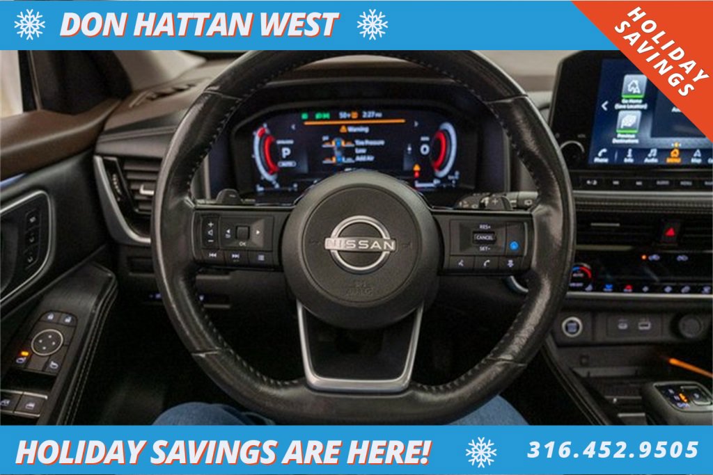 Used 2022 Nissan Rogue Platinum w/ Head-Up Display Package image 6