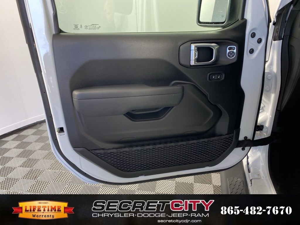 New 2026 Jeep Wrangler Unlimited Sport image 12