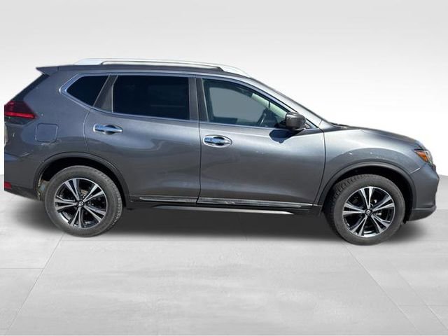 Used 2018 Nissan Rogue SL image 9