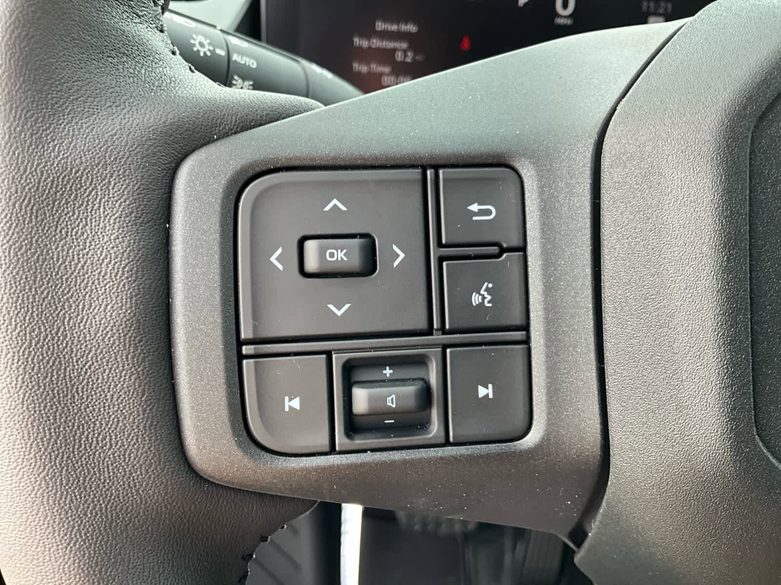New 2026 Toyota RAV4 XSE AWD/4WD image 21
