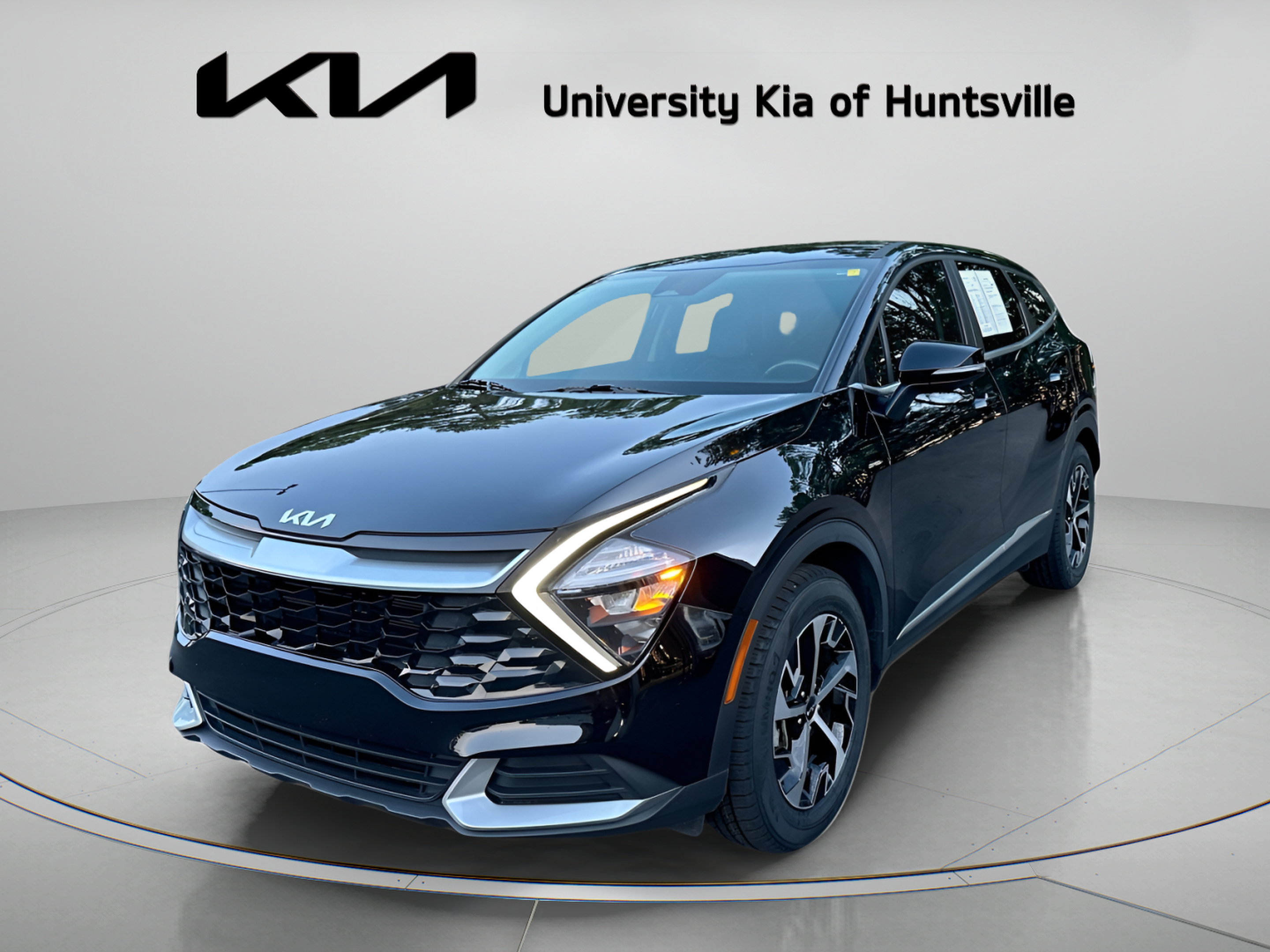 Used 2023 Kia Sportage EX FWD image 4
