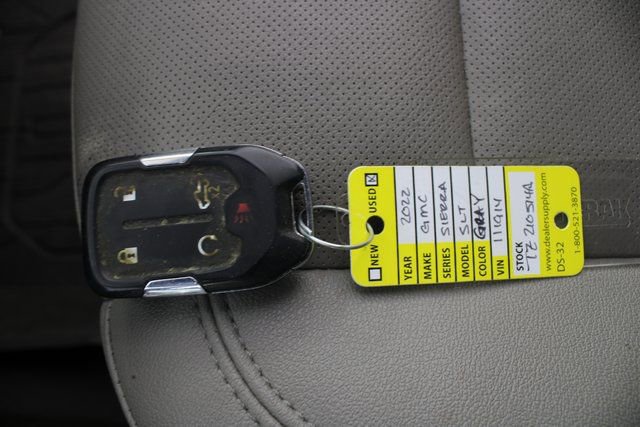 Used 2022 GMC Sierra 1500 SLT w/ SLT Premium Plus Package image 7