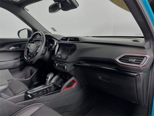 Used 2021 Chevrolet TrailBlazer RS w/ Technology Package image 28