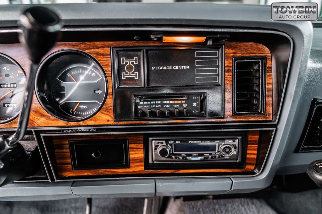 Used 1988 Dodge Ramcharger 4WD image 22
