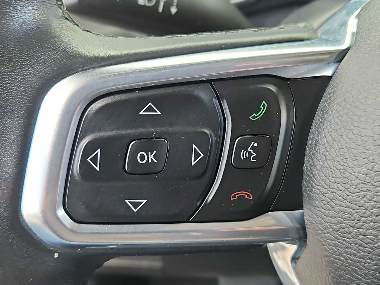 Used 2021 Jeep Wrangler Unlimited Sahara image 24