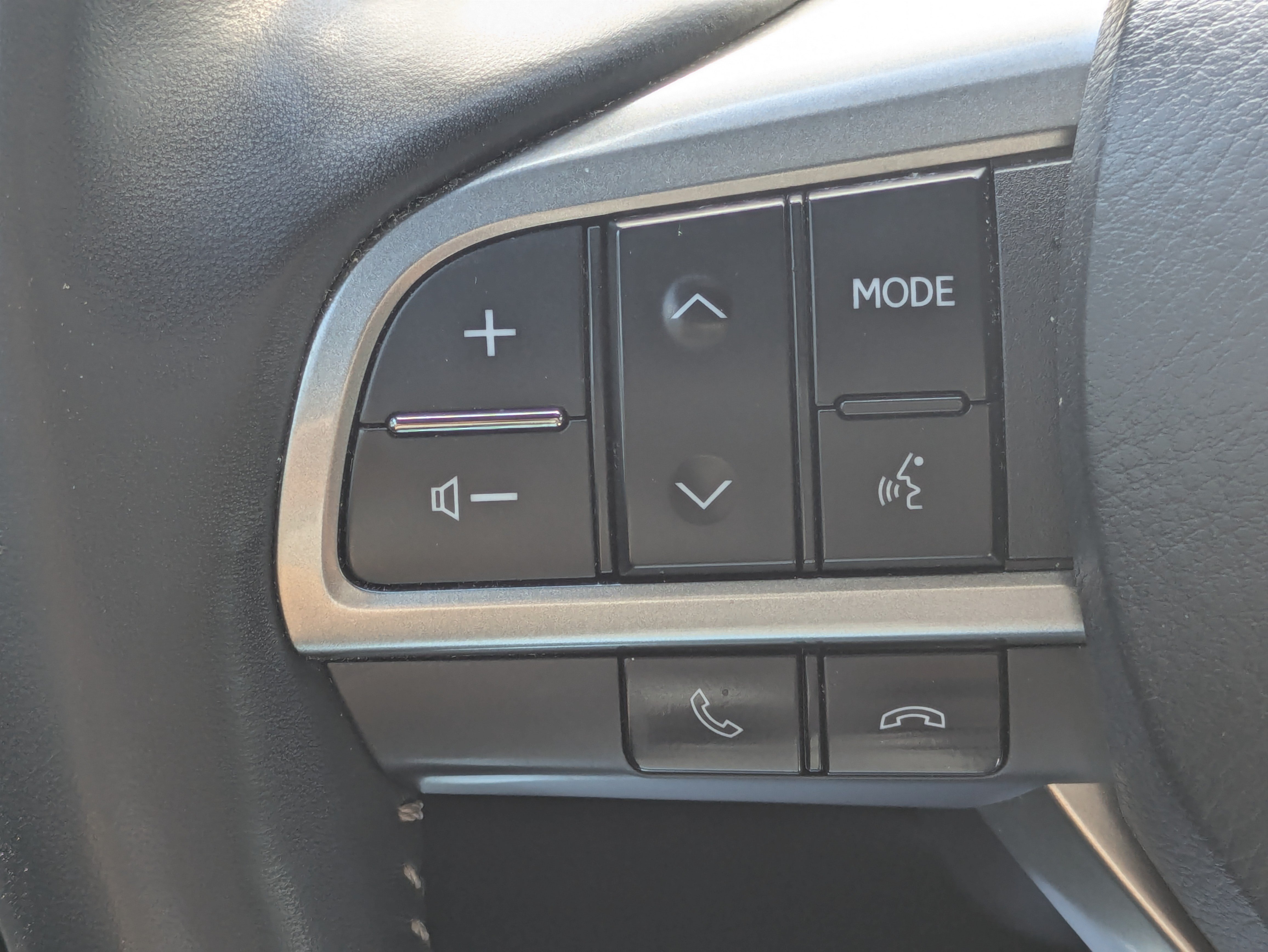 Used 2022 Lexus GX 460 Luxury w/ Accessory Package AWD/4WD image 23