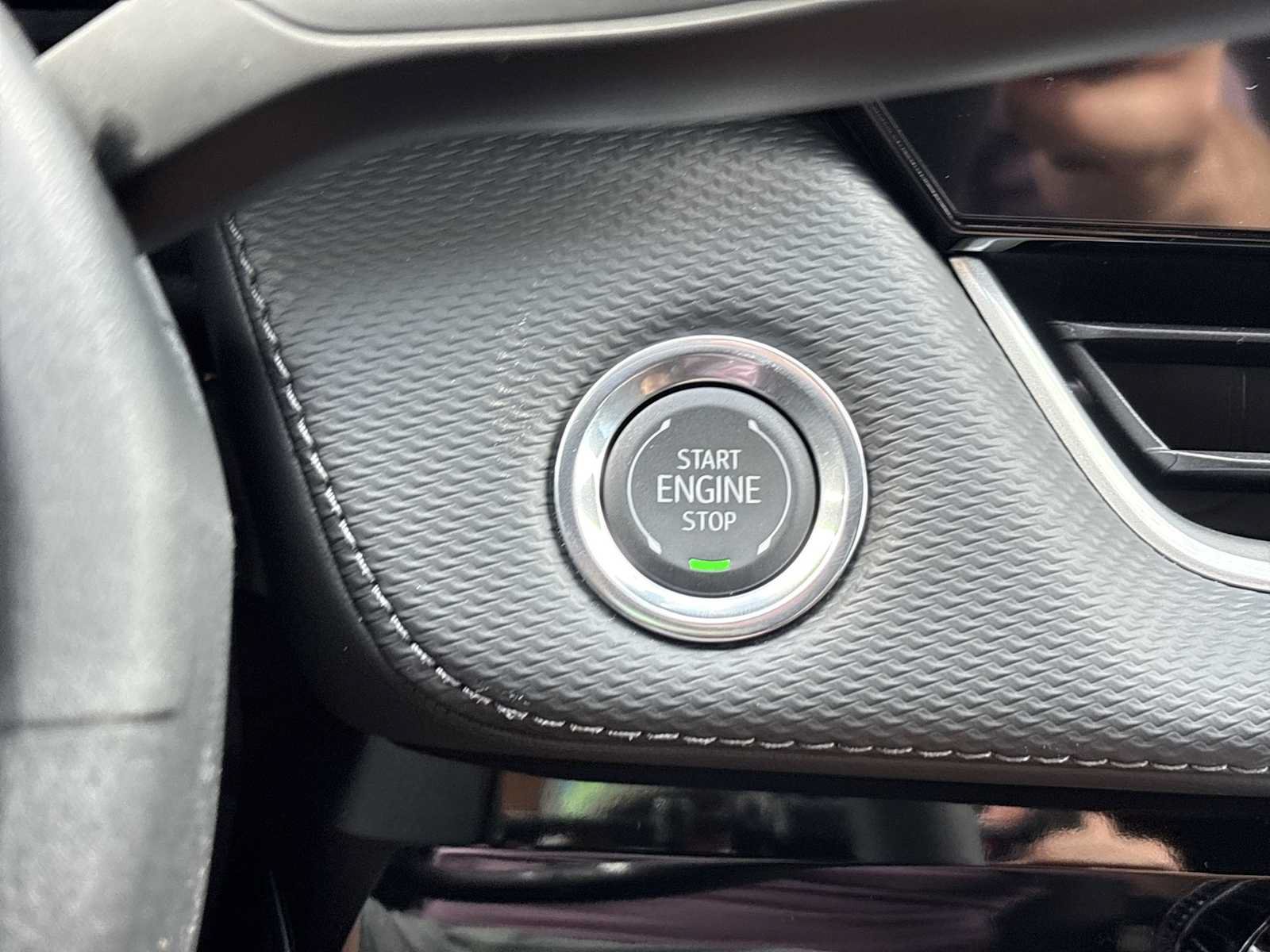 New 2026 Chevrolet Equinox LT FWD image 17