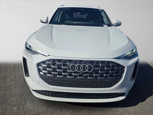 Used 2025 Audi Q5 Premium w/ Convenience Package AWD/4WD image 8