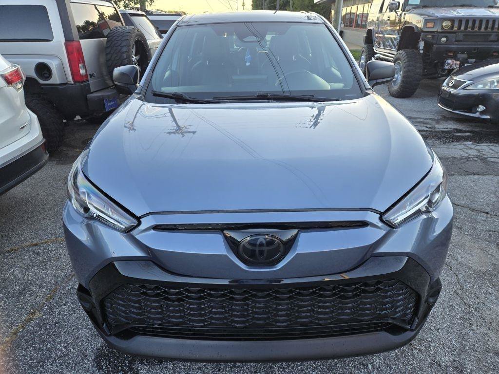 Used 2024 Toyota Corolla Cross AWD Hybrid image 4