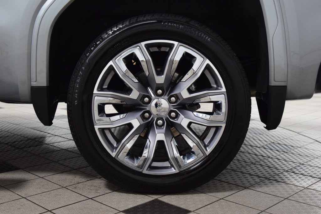 Used 2024 GMC Sierra 1500 Denali AWD/4WD image 29