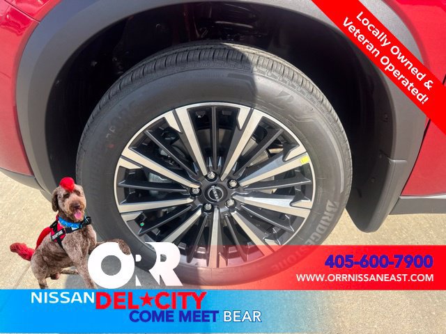 New 2026 Nissan Pathfinder Platinum w/ Accent Package AWD/4WD image 9