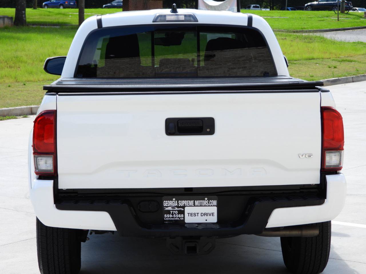 Used 2022 Toyota Tacoma SR5 w/ Technology Package RWD image 25