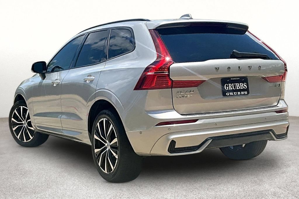 Certified 2023 Volvo XC60 B5 Plus w/ Climate Package AWD/4WD image 16