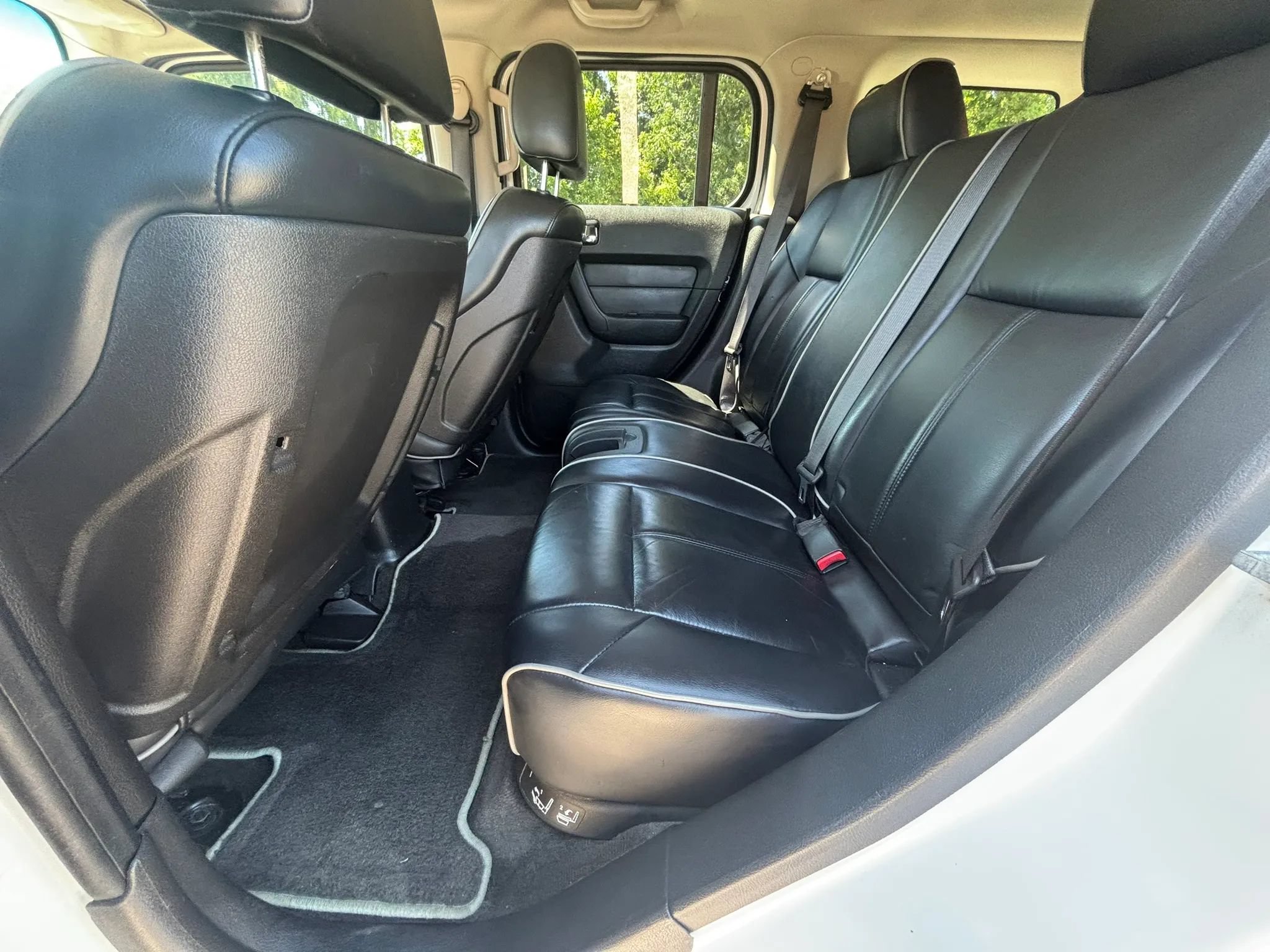 Used 2009 HUMMER H3 Luxury AWD/4WD image 20
