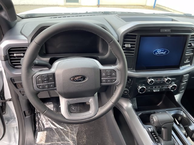 New 2026 Ford F150 XLT w/ XLT Black Appearance Package AWD/4WD image 14