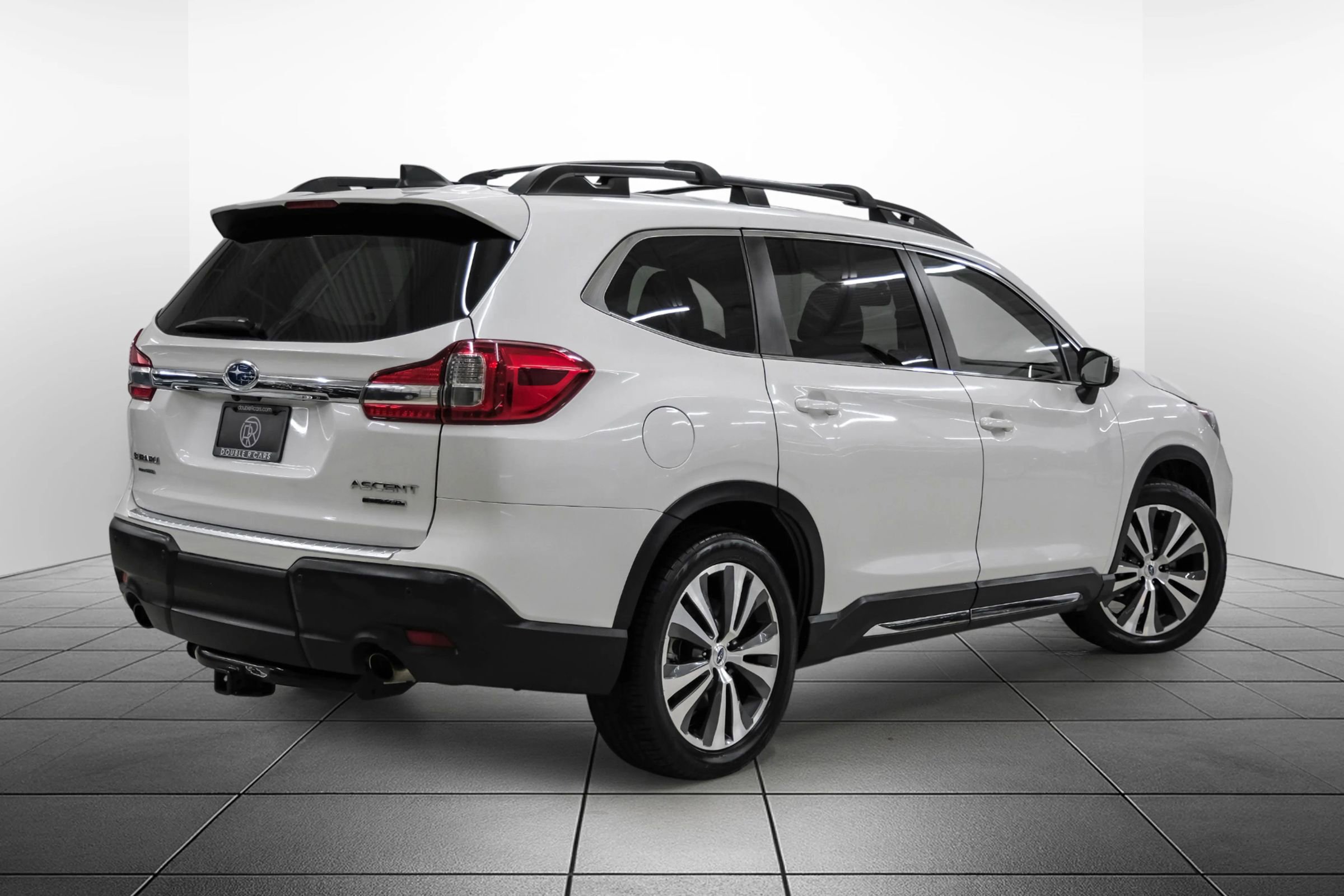 Used 2019 Subaru Ascent Limited w/ Popular Package #3 image 8
