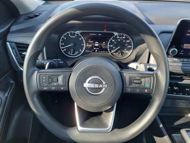 Used 2024 Nissan Rogue SV image 24