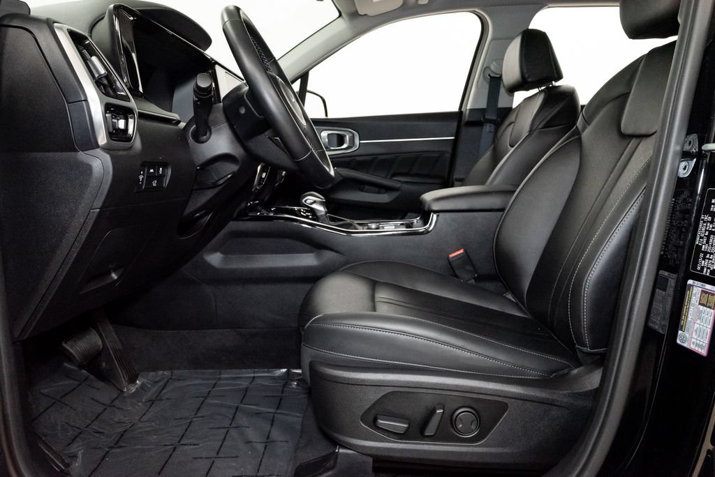 Used 2022 Kia Sorento SX AWD/4WD image 13