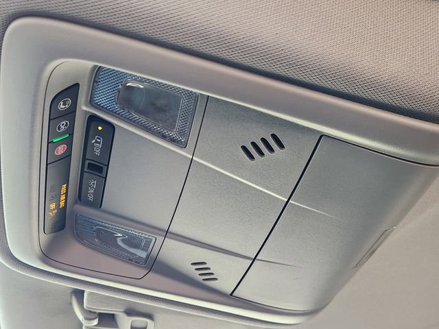 Used 2023 Chevrolet Blazer LT w/ Driver Confidence Package image 25