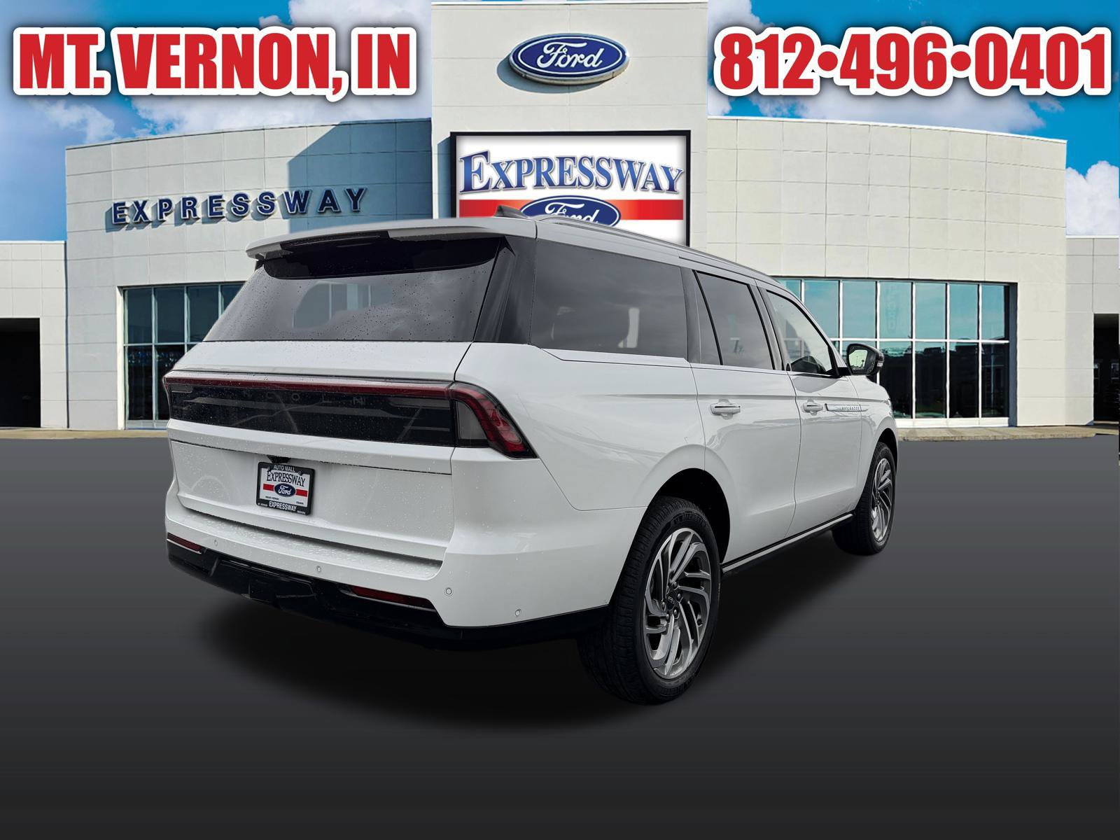 Used 2025 Lincoln Navigator Reserve AWD/4WD image 7