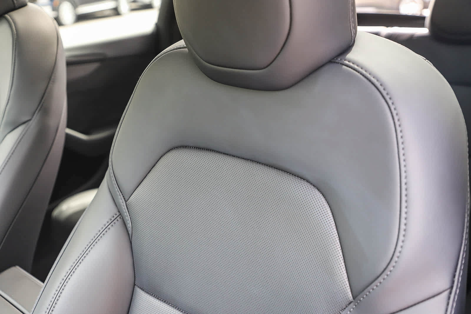 Used 2026 Tesla Model Y 2WD image 23