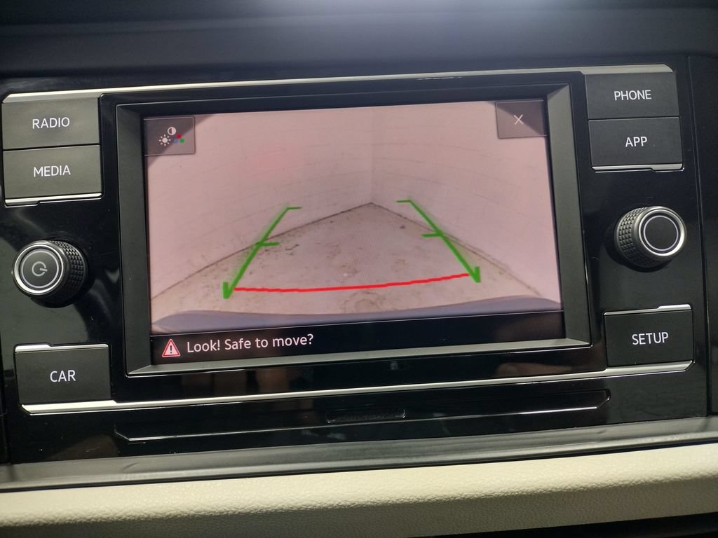 Used 2019 Volkswagen Jetta SE FWD image 9