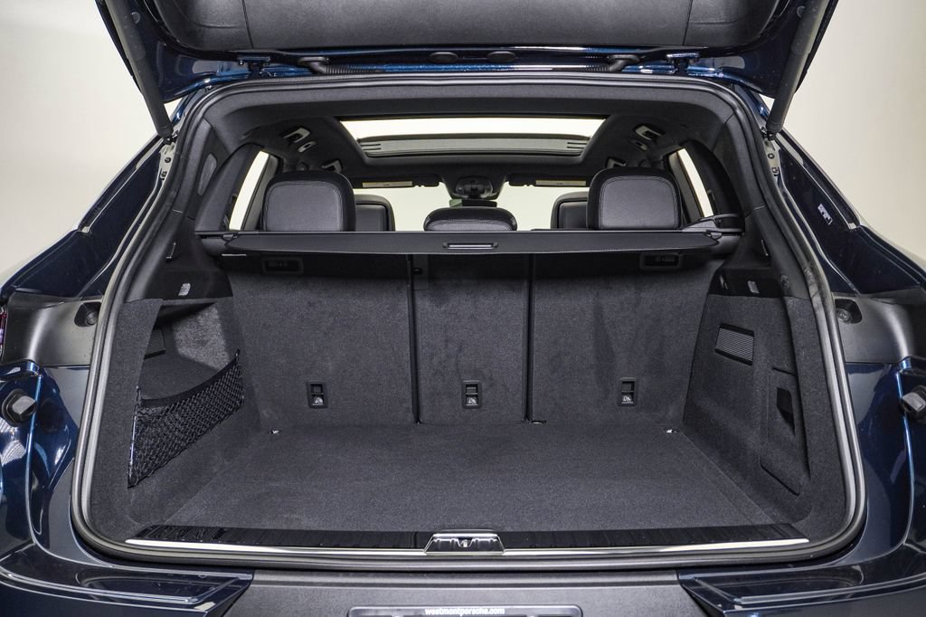 New 2026 Porsche Cayenne AWD/4WD image 28