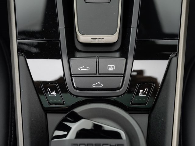 Certified 2025 Porsche 911 Turbo S image 25