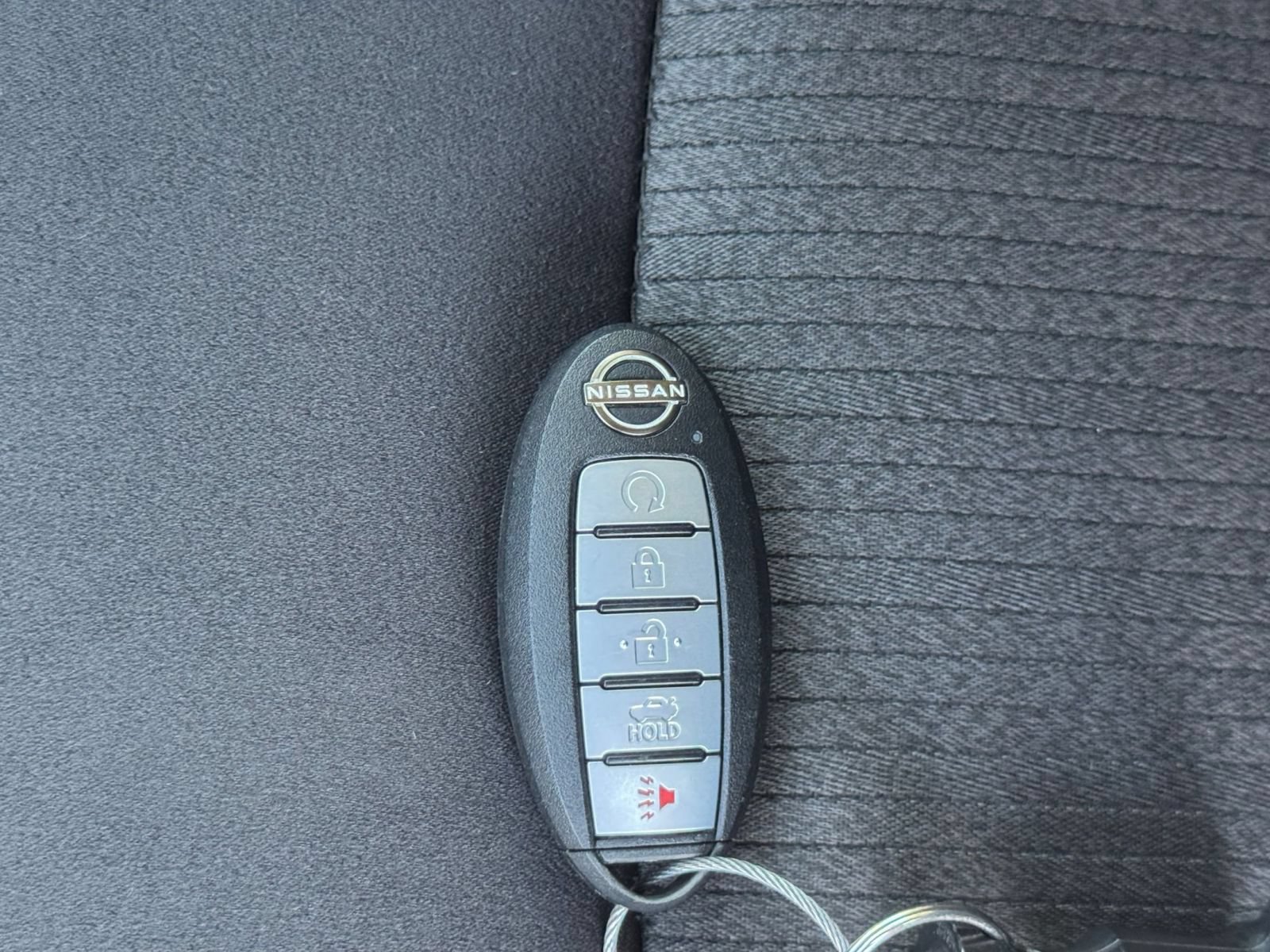 Used 2025 Nissan Altima 2.5 SV FWD image 25
